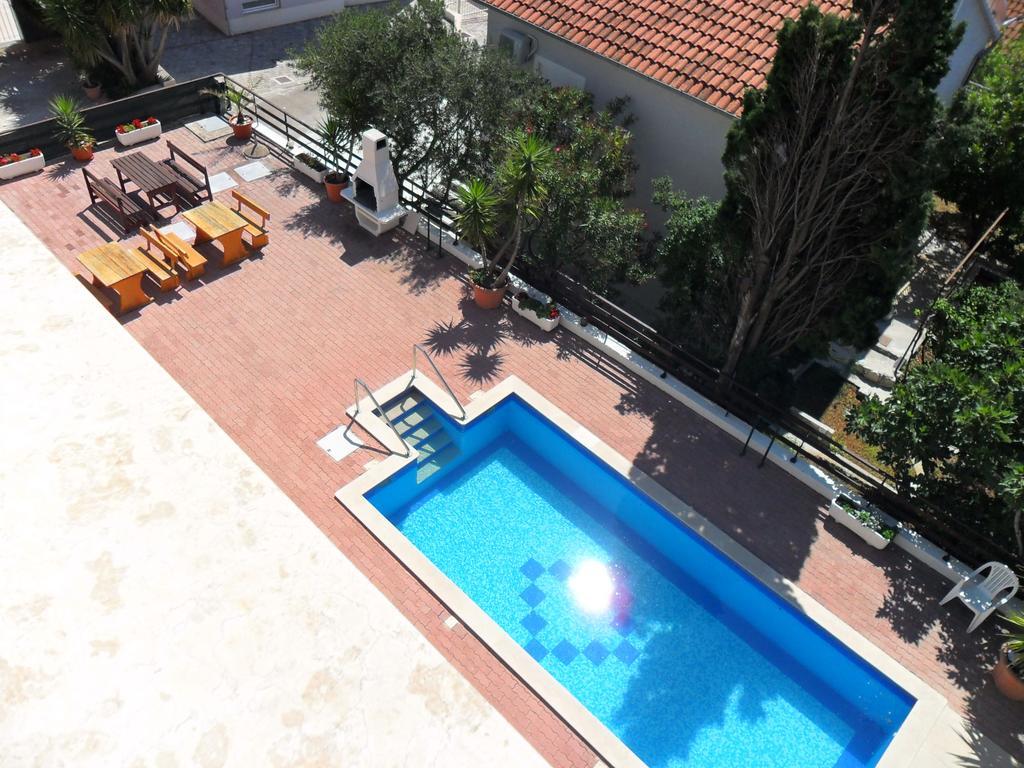Apartment Villa Businci Trogir Exteriör bild