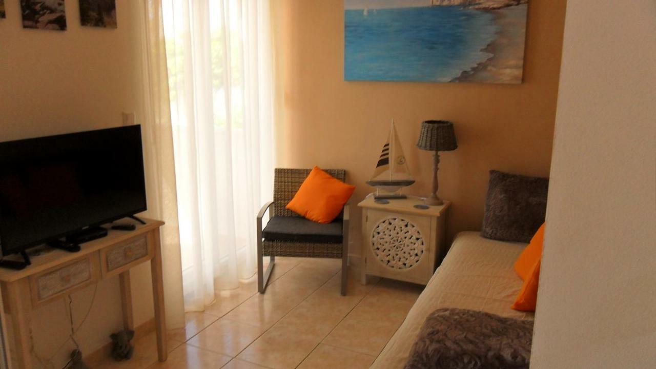 Apartment Villa Businci Trogir Exteriör bild